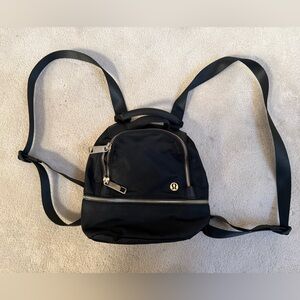 Lululemon City Adventure Backpack Nano 3L in Black and Gold
